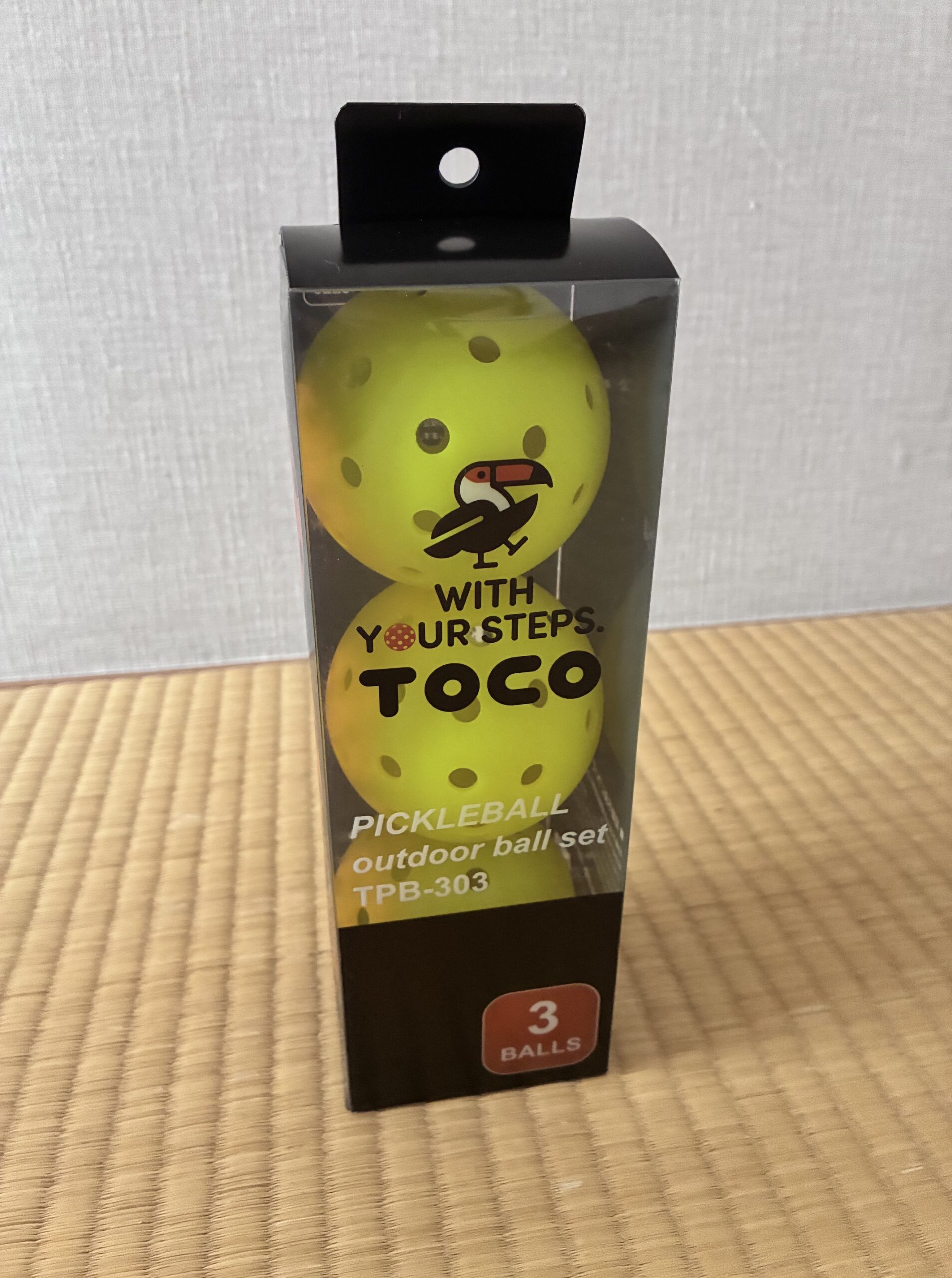 ディンクの反復練習に使えるTOCO TPB-303屋外用ピックルボール3個セット